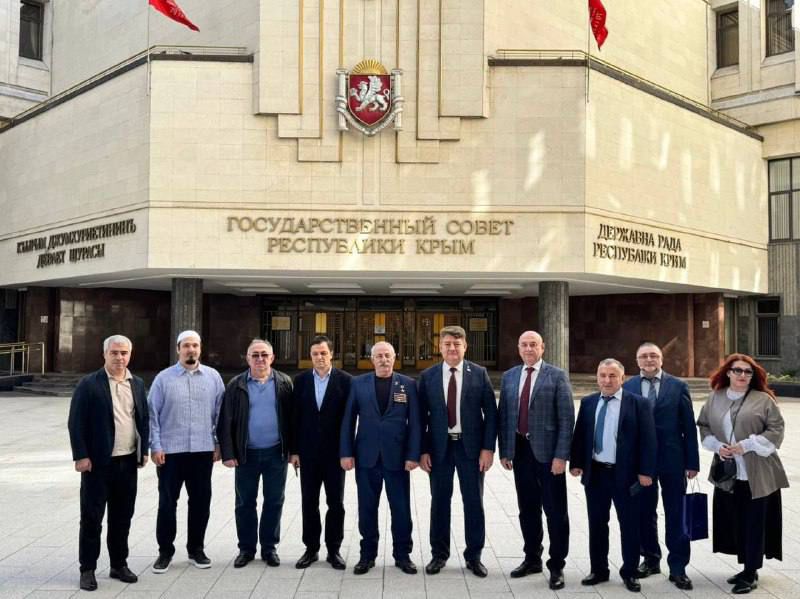 Дагестанская делегация посетила Республику Крым